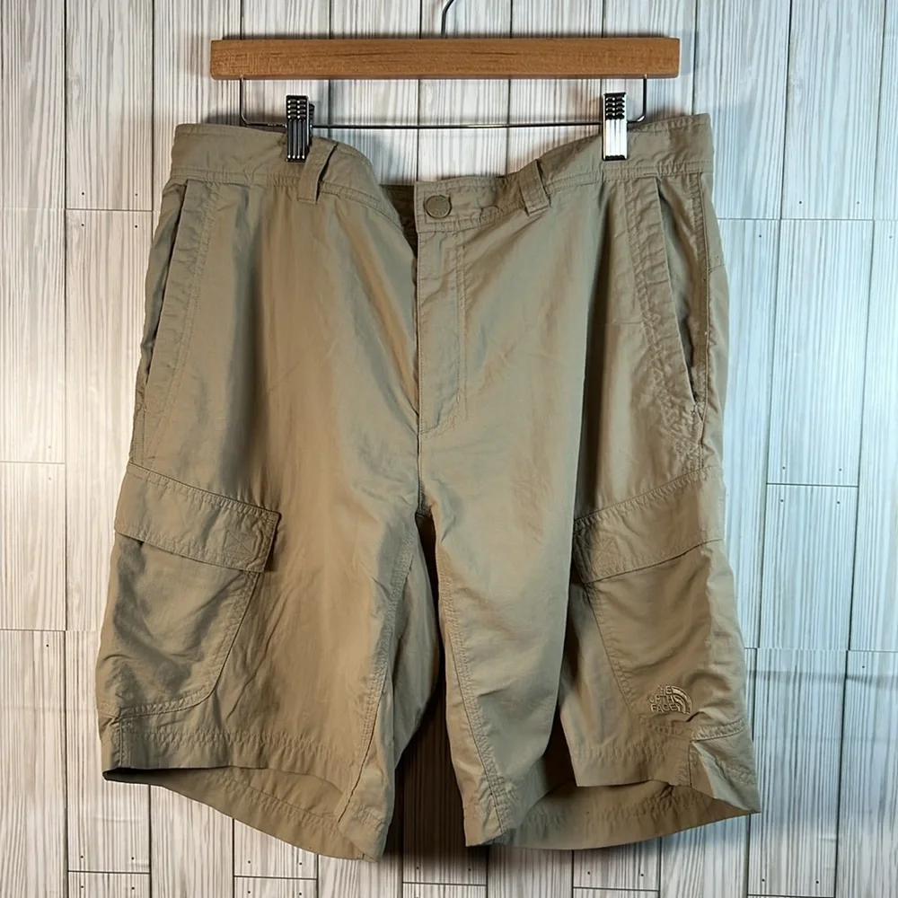 The North Face Men’s‎ Horizon Nylon Cargo Utility Hiking Shorts Beige Size 34